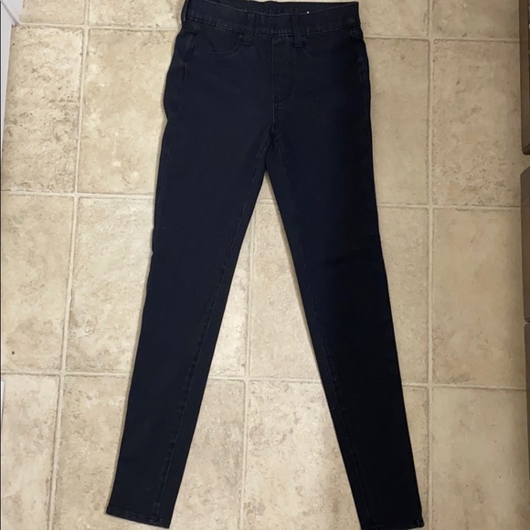 2 for $20! High Waisted American Eagle Jeggings - Picture 2 of 13